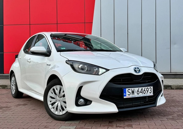 Toyota Yaris cena 78900 przebieg: 28120, rok produkcji 2022 z Brańsk małe 79